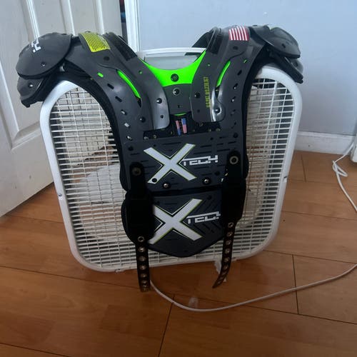 Small  Shoulder Pads (New)