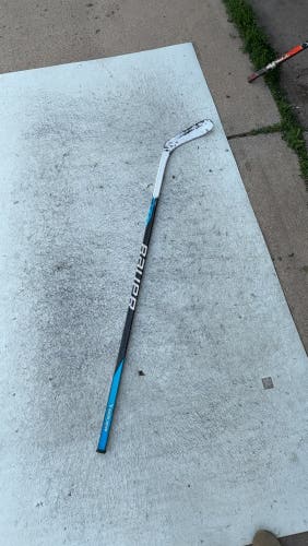 Intermediate Bauer Nexus Sync Right Handed Hockey Stick P28 55 Flex (Used)