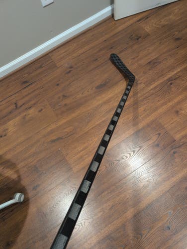 Intermediate Left Hand Hockey Stick P92 65 Flex (New)
