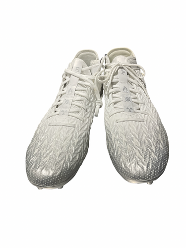 Used Under Armour Adult FB Cleats White Senior 15 11834-S000051447