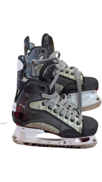 Mission Hockey Skates Betty Flyweight Used Size 4.5