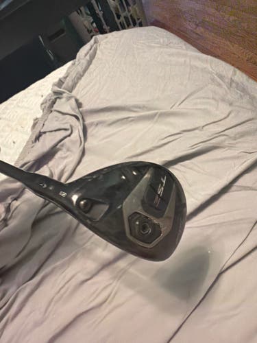 Men's 2019 Titleist TS2 Right Handed Hybrid Regular Flex 3H Graphite Shaft (Used)