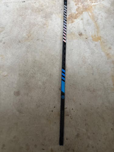 Intermediate Warrior Novium Pro Right Handed Hockey Stick P28 65 Flex Pro Stock (New)