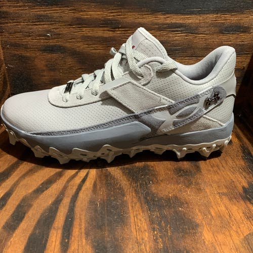 Under Armour Bryce Harper 10 Pro TPU Baseball Cleats Gray Size 10 6010136-075