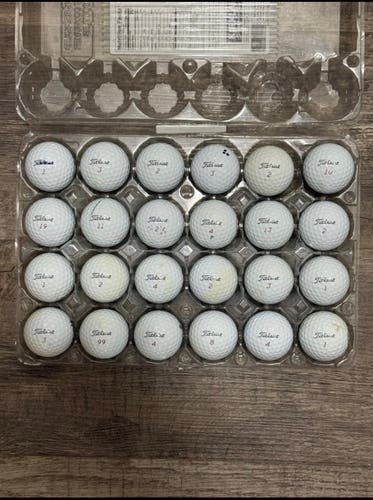 24 Titleist Pro V1x Golf Balls - 4A Good Condition