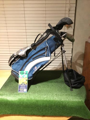 USKG Juniors WT-20 Set (FW Driver, 6i, 8i, 9i, PW, Putter) UL48 Graphite & Bag