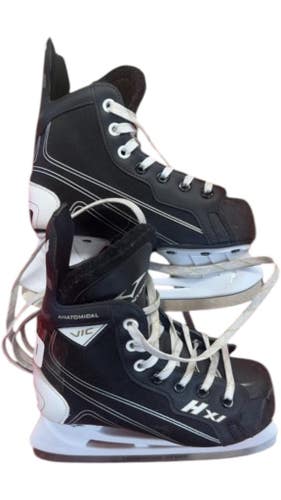 VIC HXi Hockey Skates Black/White Good Condition Size 1