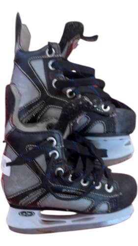 Easton Stealth X-Treme Youth Ice Hockey Skates Used Size 11Y