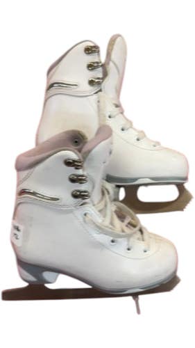 Jackson Youth Figure Skates White Size 12Y Used
