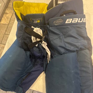 Junior Medium Bauer Supreme 3S Hockey Pants (Used)