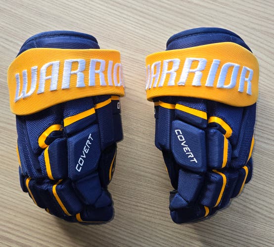 Warrior Covert QR5 30 Gloves 10" (Used) - Navy Blue and Sport Gold