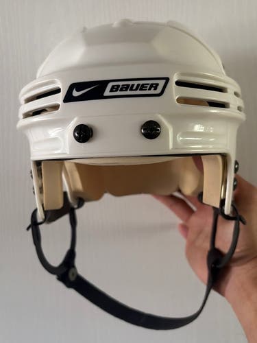 White Nike Bauer 4500 Helmet - Senior XS