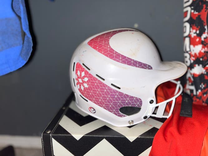Small / Medium Rip It Vision Classic Batting Helmet (Used)