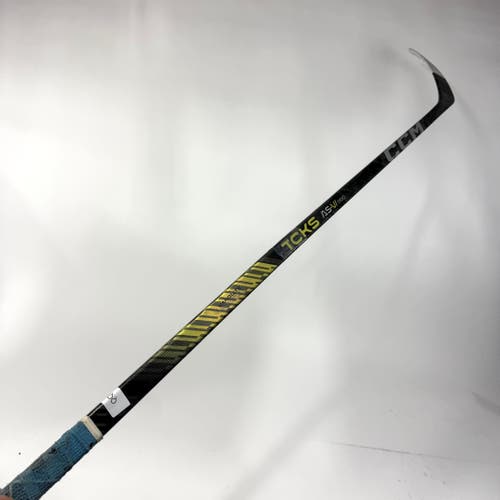 Repaired Right Handed CCM Tacks AS6 Pro - 90 Flex - P28M Curve - #QQ156