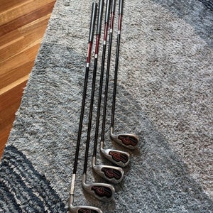2006 Callaway Big Bertha Iron Set- Pw 5 7 8 9 Graphite Shafts 75g Regular flex