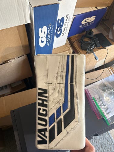 Vaughn VE8 Pro Carbon Regular (Used)