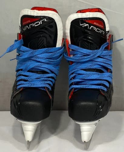 Bauer Vapor X3.7 Hockey Skates Regular Width Size 4 (Used)