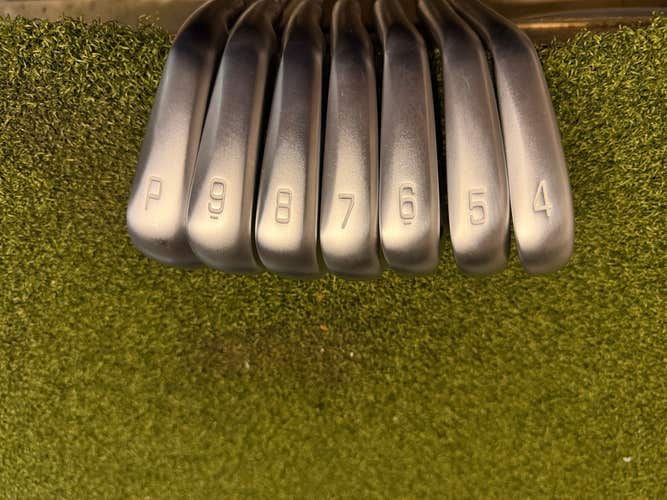 Mizuno S-3 4-PW Iron Set, Project X 6.0 Stiff Flex, RH