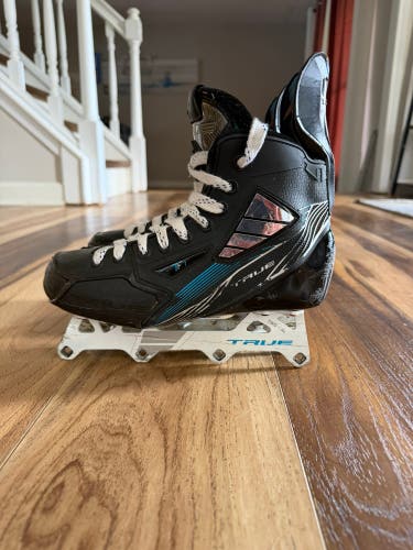 True TF7 Inline Skates Regular Width Size 4.5 (Used)