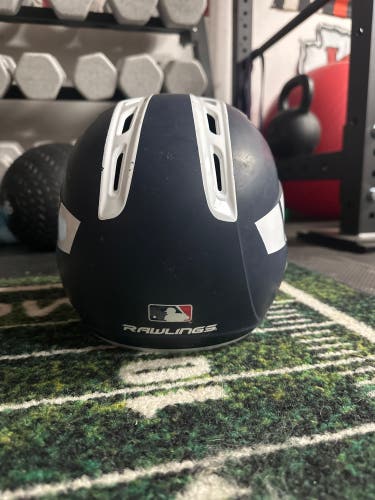 Medium Rawlings R16 Batting Helmet (Used)