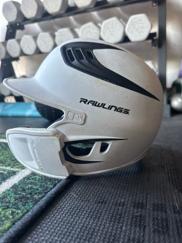 Medium Rawlings R16 Batting Helmet (Used)