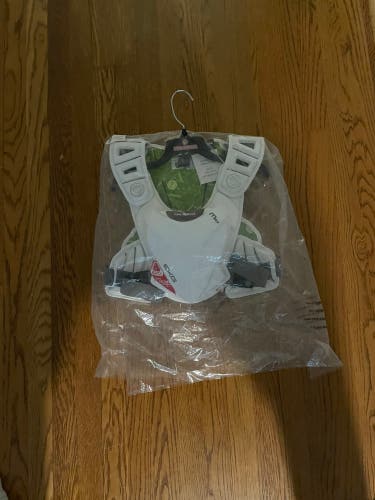 Large Adult Maverik MAX EKG Shoulder Pads (New)