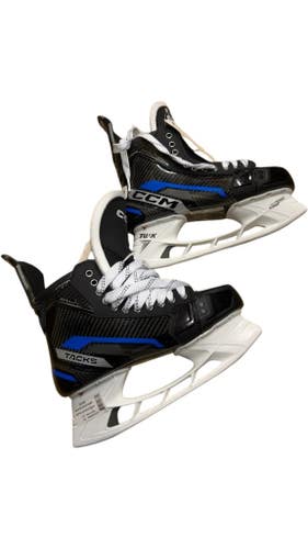 CCM Hockey Skates Tacks AS-V Pro Size 10