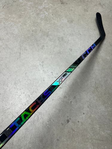 100 Flex Custom P29 Senior CCM Tacks XF Pro Right Hand Hockey Stick Pro Stock (New)