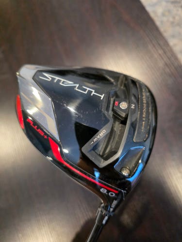 RIGHT HAND TAYLORMADE STEALTH PLUS DRIVER 1-WOOD 8* GRAPHITE VENTUS STIFF