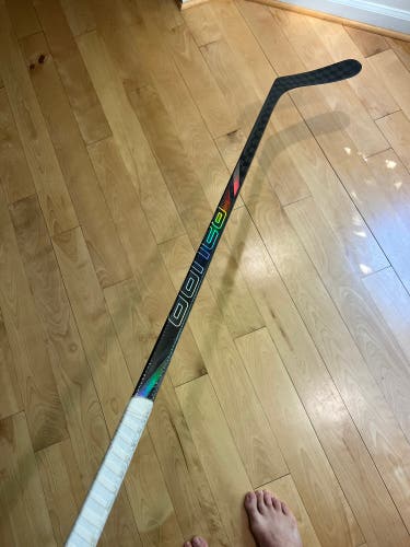 Senior Bauer Nexus Tracer Right Handed Hockey Stick P86 87 Flex Pro Stock (Used)