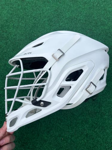 White & Green Adult Warrior Burn Helmet (Used) | Large