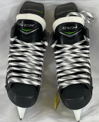 New RibCor 70K Hockey Skates Senior Size 6D