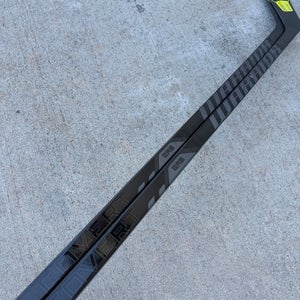 2 Pack Warrior Covert QR6, Pro Stock Hockey Sticks Grip M03 85 Flex Left 7051