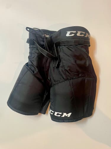 Youth Large CCM Tacks 9550 Hockey Pants (Used)