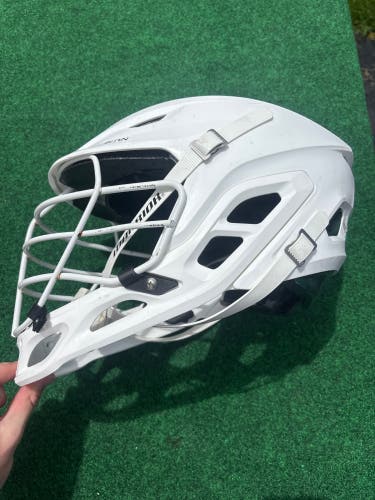 White & Green Adult Warrior Burn Helmet (Used) | Large