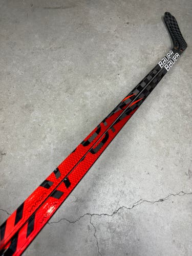 2 PACK 77 Flex P92M Senior Bauer Flylite Left Hand Hockey Stick (New) Pro Stock