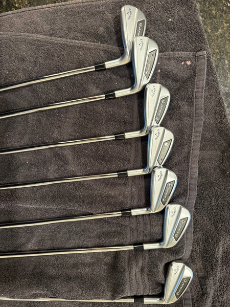 Callaway APEX AI200 Right Handed Iron Set (New)