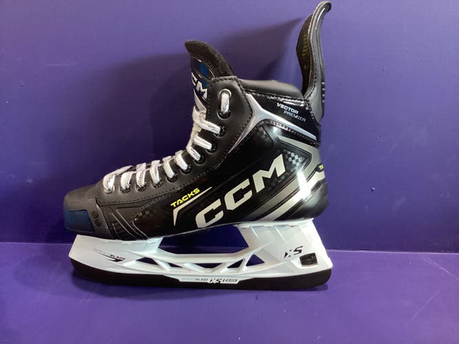 Black CCM Tacks Vector Premier (SMU) Hockey Skates