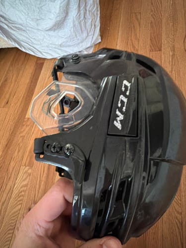 Medium CCM Super Tacks X Helmet (Used) barely used