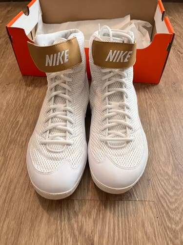 Brand new in box Nike Inflict wrestling shoe