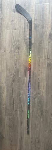 Custom silver Senior Bauer Pulse Left Hand Hockey Stick P88 77 Flex (New)