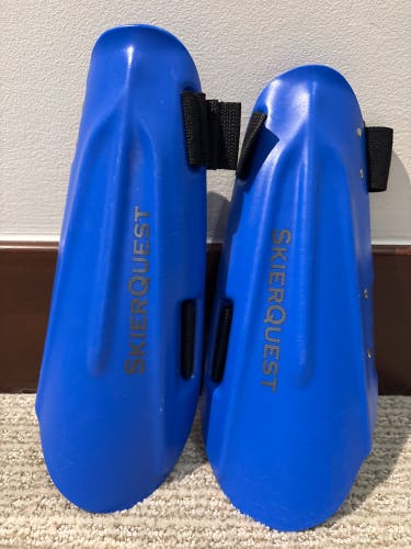 (New) Skierquest Youth Forearm Guards