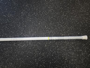 Used Maverik SHAFT Mens Atk/Mid LAX Shaft White 11849-S000040238