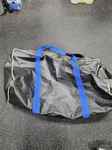 Used Combat Sr Hockey Carry Black 11849-S000040190