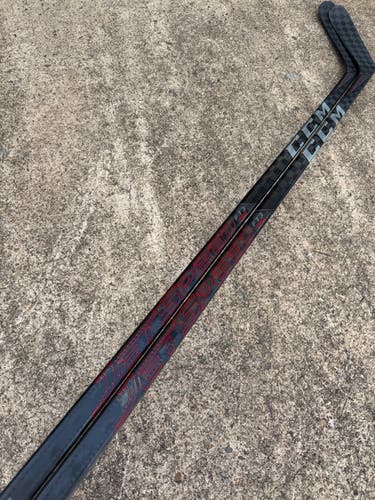 2 Pack CCM JetSpeed FT3 PRO Pro Stock Hockey Stick Grip 85 Flex Left Ovi 7916