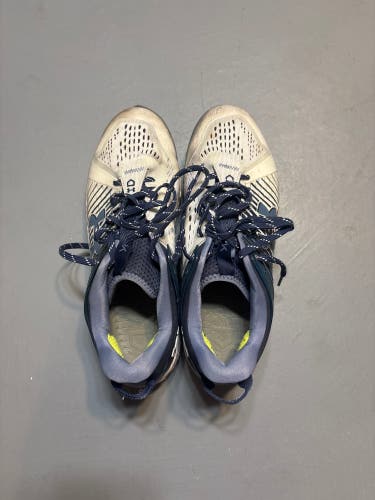 Blue Men's Size M 11.0 (W 12.0) Adult Under Armour Low Top Metal (Used)