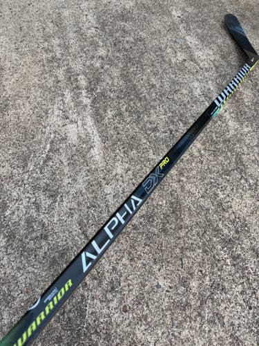 Warrior Alpha DX Pro, Pro Stock Hockey Stick Grip M03 100 Flex Left 7938