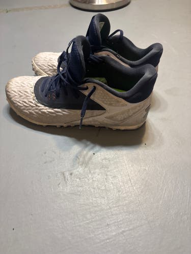 White & Blue Men's Size M 11.0 (W 12.0) Adult Under Armour Shoes (Used)