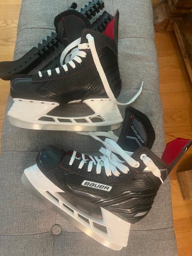 Bauer NS Hockey Skates Size 4 (Used)