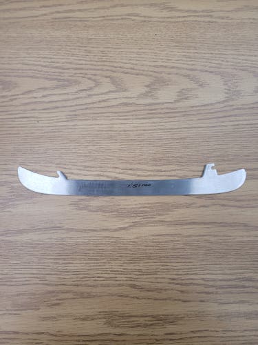 NEW! Size 287 Single Blade CCM XS1 Pro Ice Hockey Runner #A14
